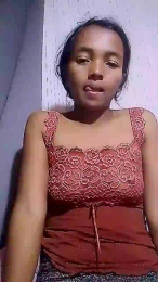Elisah7 webcam model stream image