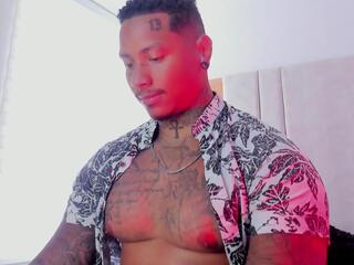 Joseph King webcam model stream image