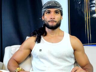 Summy Hattaway webcam model stream image