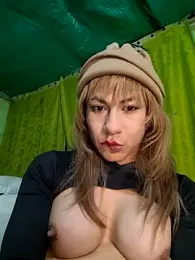 Evehamp webcam model stream image