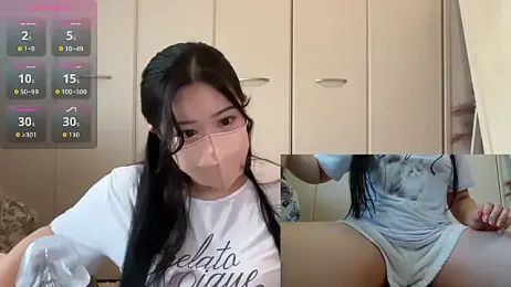 ___momo___0717 webcam model stream image