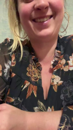 Irinasshow webcam model stream image