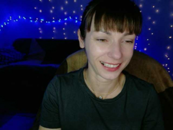 Lady-Caroline webcam model stream image