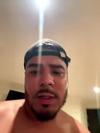 thiagowes webcam model stream image