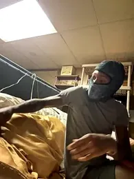 ProveYourLoyalty webcam model stream image