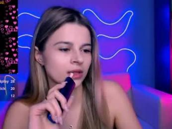 luckybabymeow webcam chaturbate model stream image