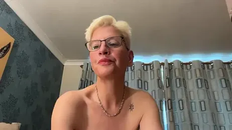 JennyHazel1 webcam model stream image
