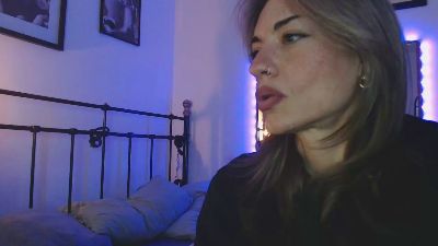 Juicy_lucy_226 webcam model stream image