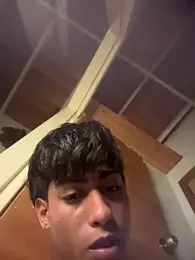 Mauuu18 webcam model stream image