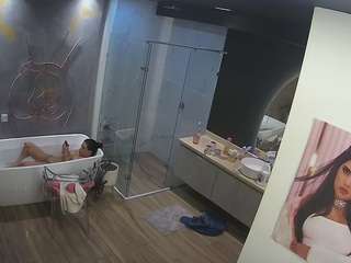 voyeurcam-casa-salsa-bathroom-4 webcam model stream image