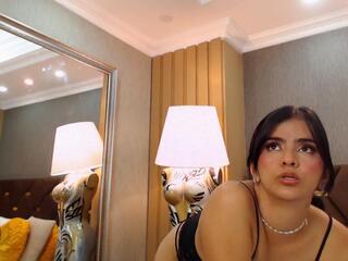 Scarlet Lennox webcam model stream image