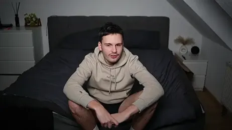 InnocentGuys webcam model stream image