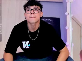adam_sword4 webcam model stream image