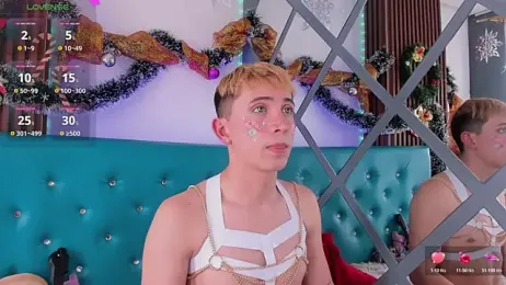 Naughty__Chriss webcam model stream image