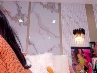 scarlett-harper webcam model stream image