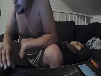 YourLoveBoyKevin webcam model stream image