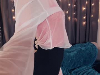 suzannedavise webcam model stream image