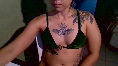 Docinhodeuva webcam model stream image