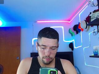Sebastian Valentine webcam model stream image