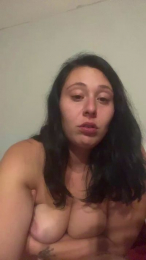 AlicesWord webcam model stream image