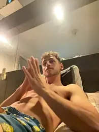 z4nett1 webcam model stream image