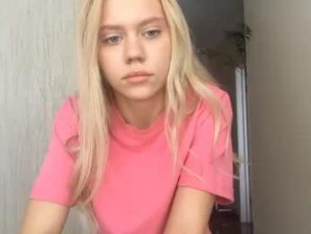 kristifelicien webcam model stream image