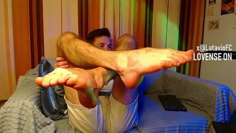 Midnighter_ webcam model stream image