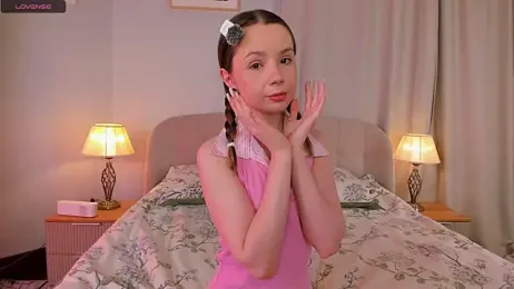 DominikaElis webcam stripchat model stream image