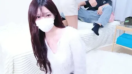 oxo_yuna_oxo webcam model stream image