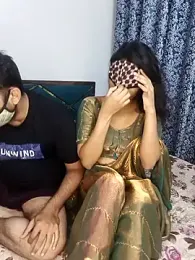 ITZ_GURU webcam model stream image