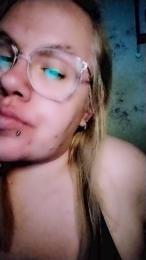 Missmystirous webcam model stream image