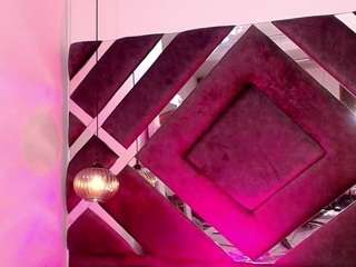 sara-lop webcam model stream image