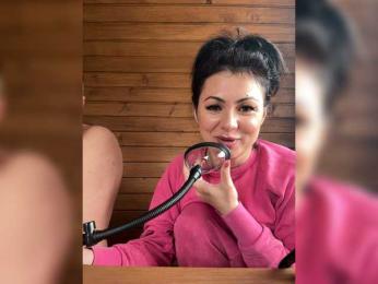 RIM-and-ARI webcam bongacams model stream image