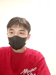 duchuutran201 webcam model stream image