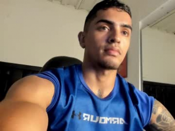 franco_ruiz_ webcam model stream image