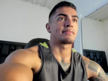 franco_ruiz_ webcam model stream image