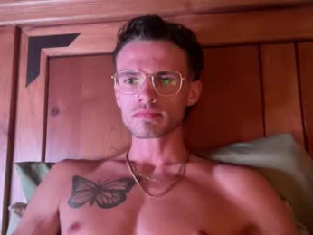 hungtwunk881078 webcam chaturbate model stream image