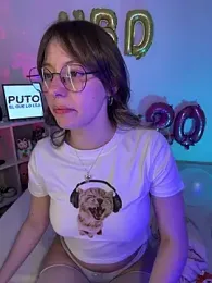 _nobara__ webcam model stream image