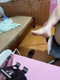 Helena-a webcam model stream image