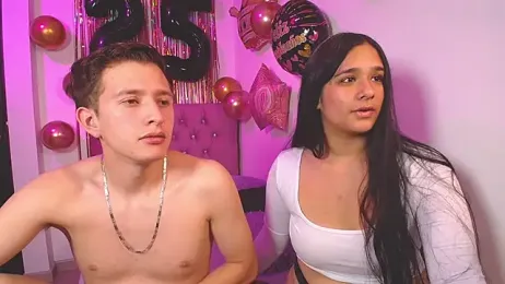 mae_nathan_ webcam model stream image