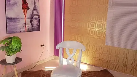 Bella19_ webcam stripchat model stream image