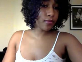 gyalxoxo webcam model stream image