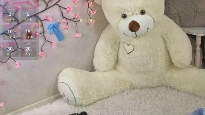 ViollaBoom webcam model stream image