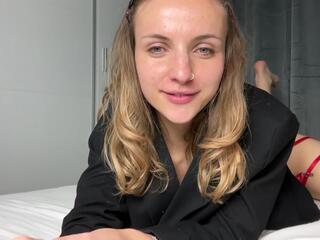 Harper Cohen webcam model stream image