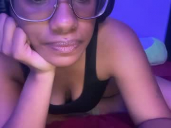 default_olive webcam model stream image