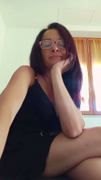 Elena9077 webcam model stream image