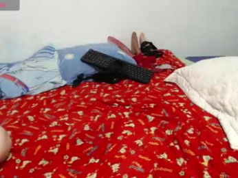 lunaandbellaa webcam model stream image