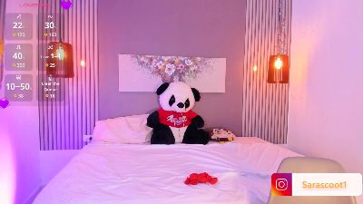 sarascoot_ webcam model stream image