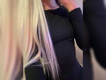 PauLiiine webcam model stream image