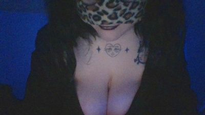 goticanina webcam model stream image